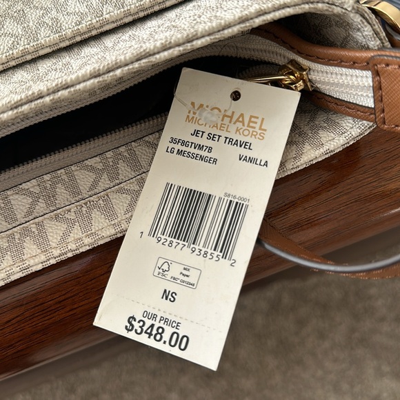 NWT Michael Kors jet set travel large logo messenger bag vanilla - Picture 7 of 7